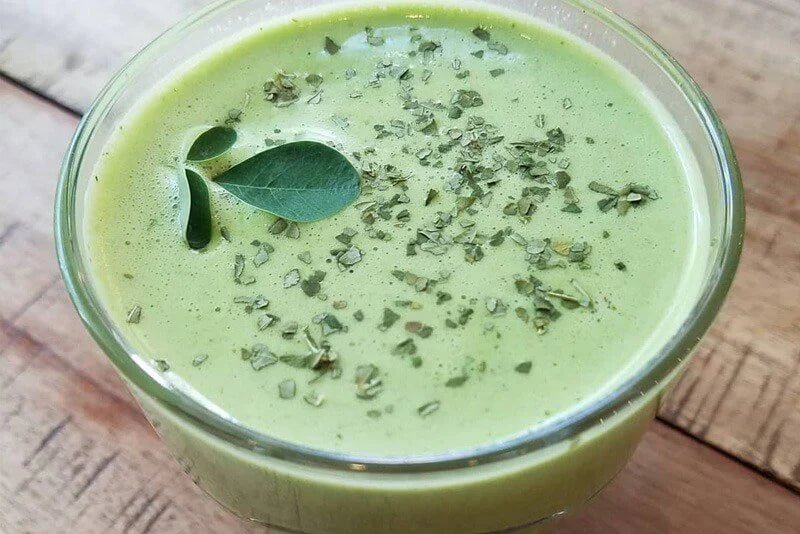 How to Make a Moringa Latte - Pura Vida Moringa